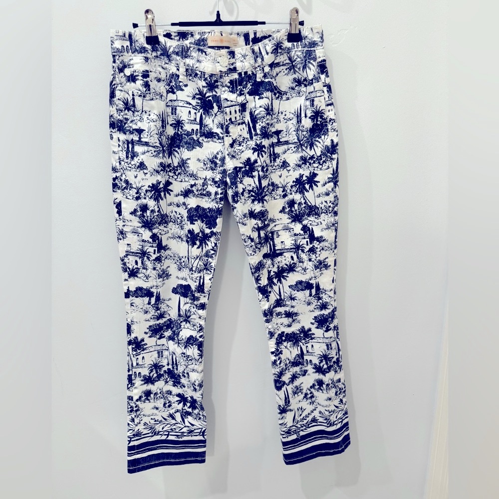 Fabulous TORY BURCH blue toile & cream cotton blend jeans! Size 30.